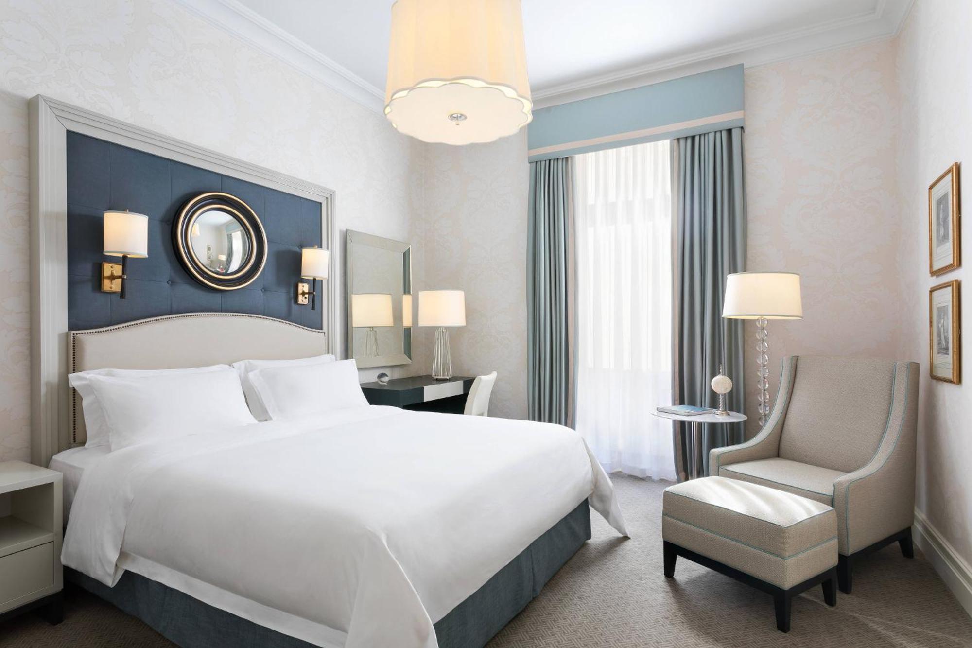 Bristol, A Luxury Collection Hotel, Hotell