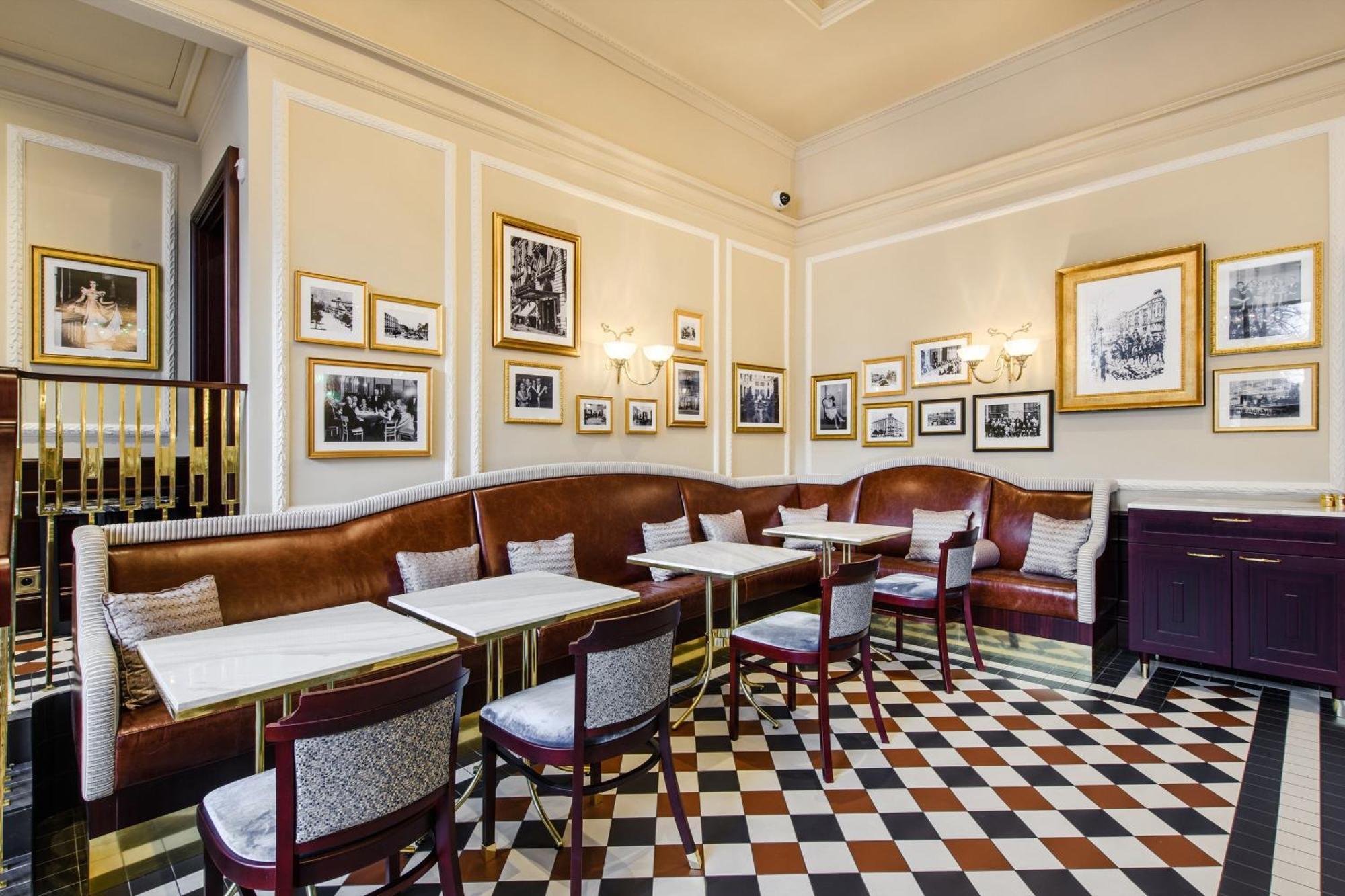 Bristol, A Luxury Collection Hotel, Hotell